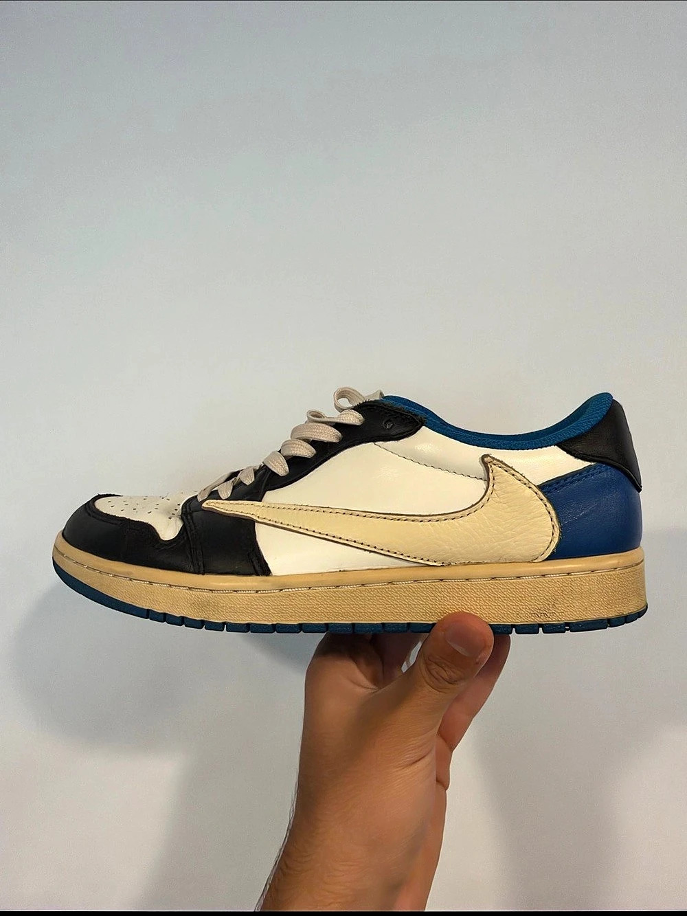 Nike Air Jordan 1 Low Sneakers in Blue & Black